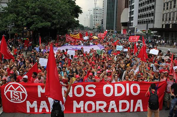 Tensões sociais-Brasil 